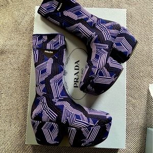 Prada Monolith knit Platform Boots In Purple Size 35 ( fits like a 5.5 or 6)
